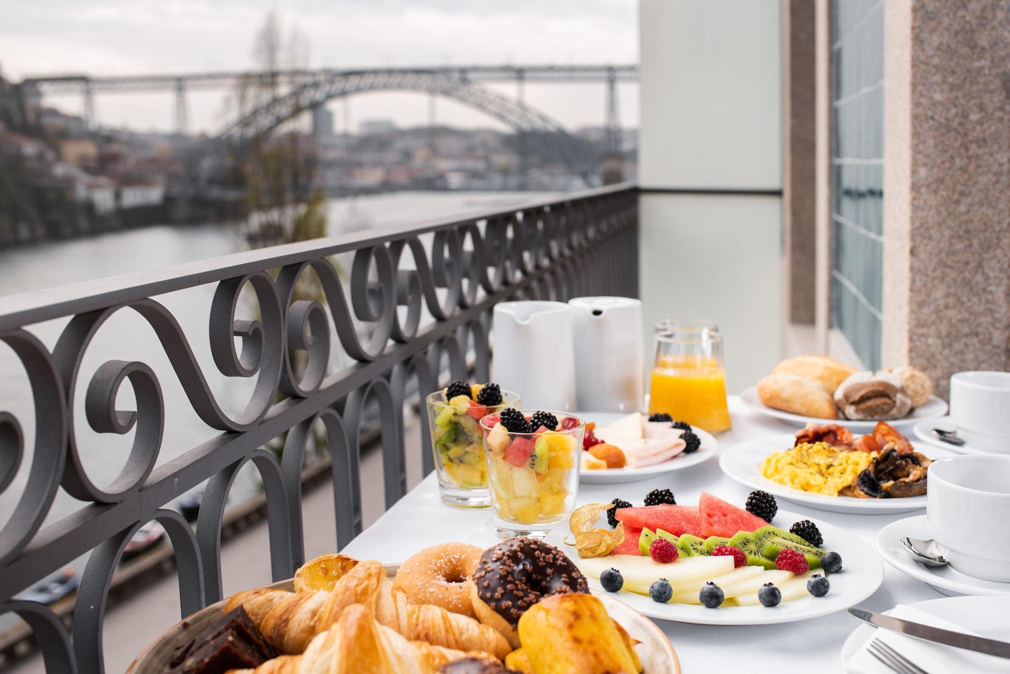 Eurostars Porto Douro Hotel Exterior photo