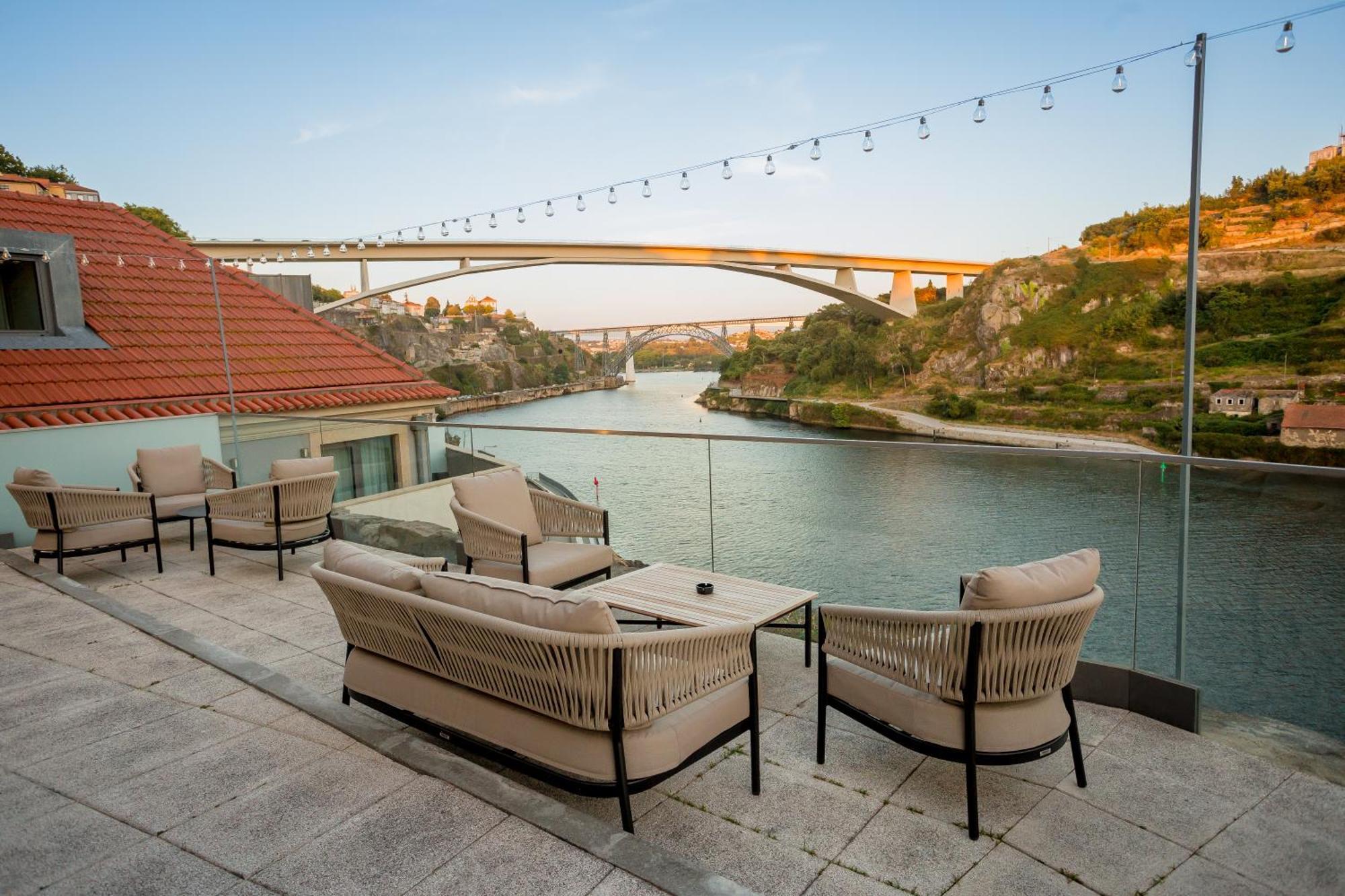 Eurostars Porto Douro Hotel Exterior photo