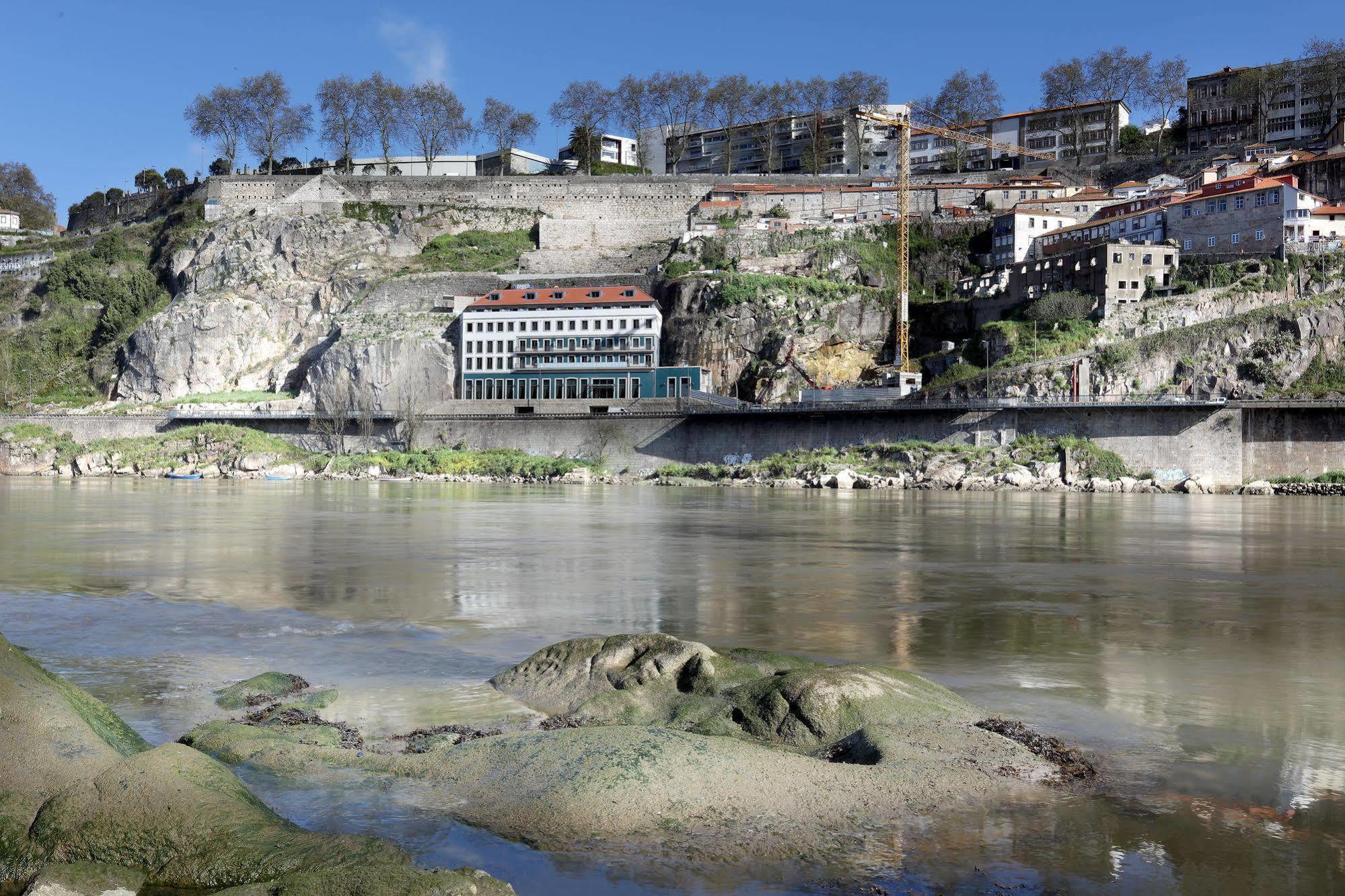 Eurostars Porto Douro Hotel Exterior photo