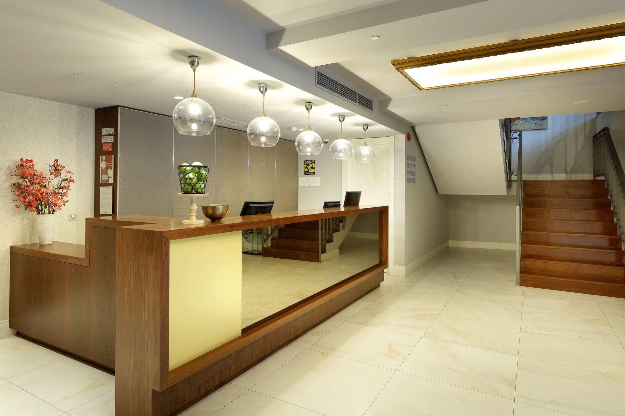 Eurostars Porto Douro Hotel Exterior photo